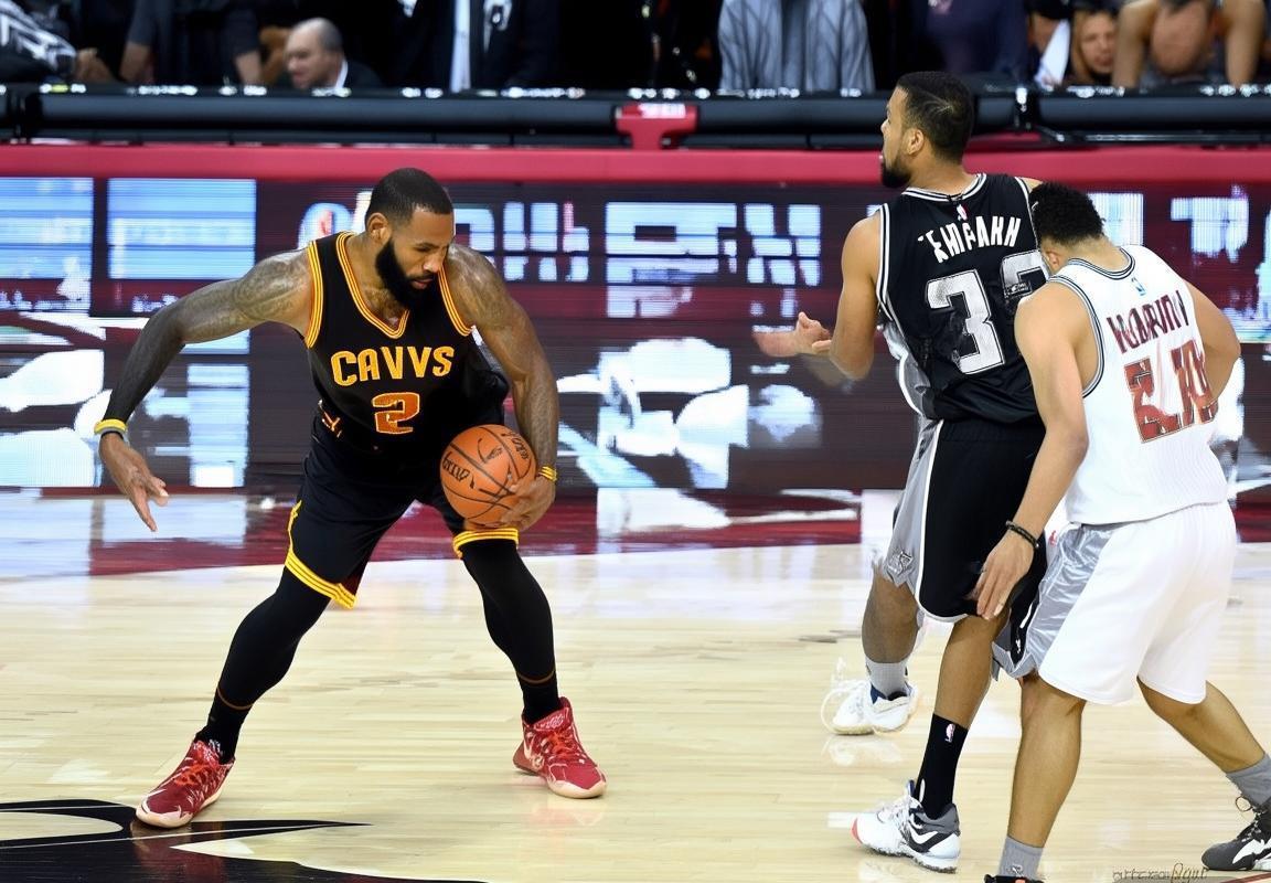 2015年NBA总决赛：骑士VS马刺经典对决解析