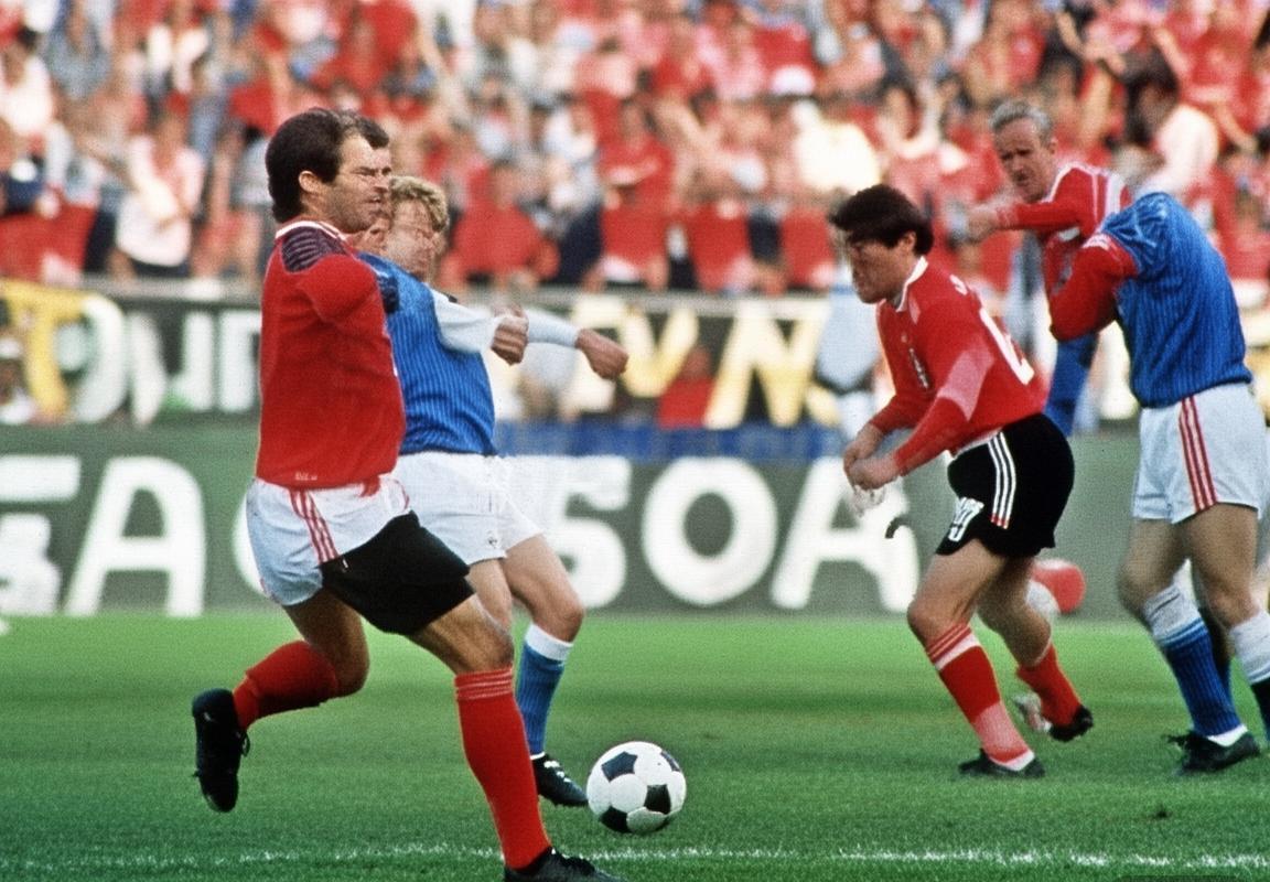 保罗费雷拉与本菲卡：交锋历史、战术对决与未来展望